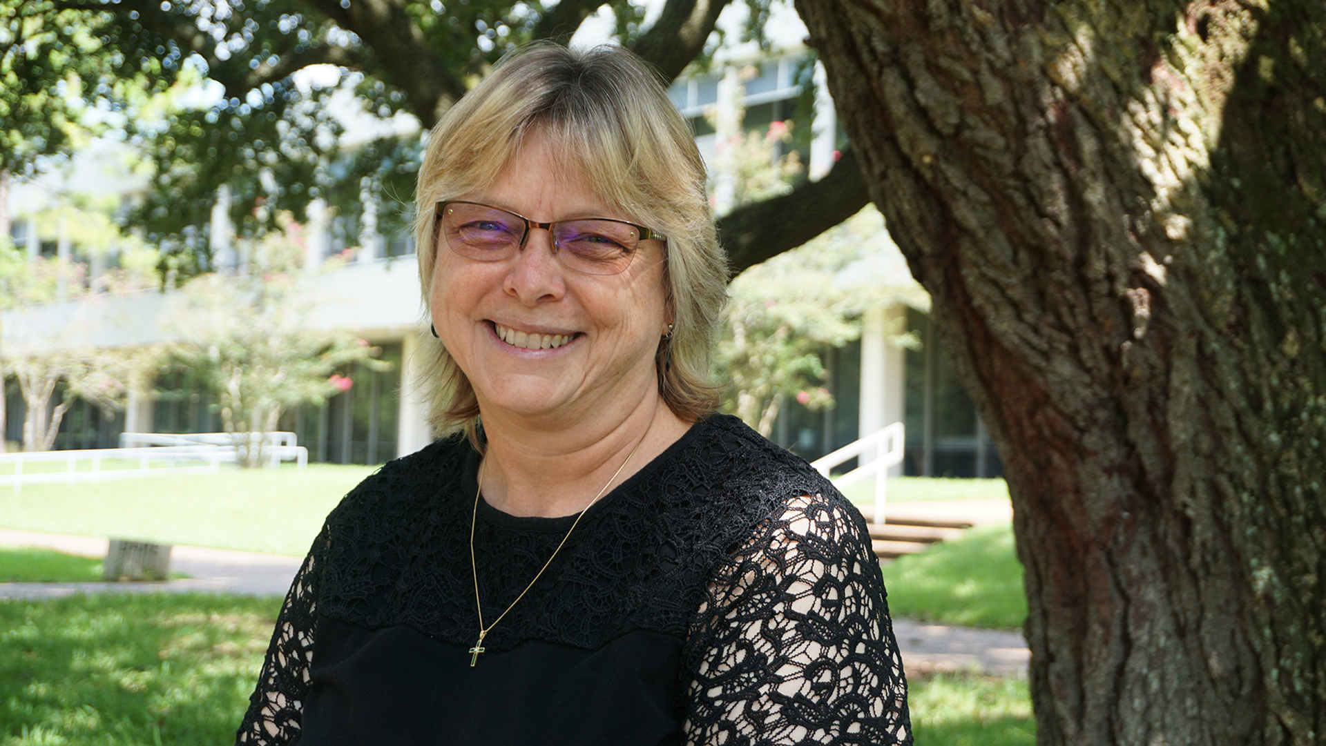 Sharon Goza is a Rice MCS alumna and the manager of NASA's Integrated Graphics, Operations, and Analysis Lab.