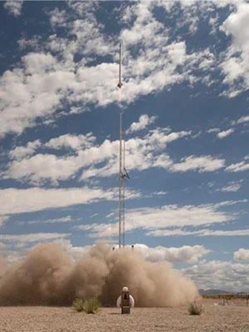 Rice Eclipse launches Archimedes with hybrid engine.